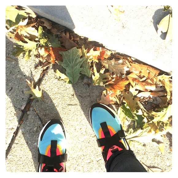 Meet your Posher, Gabi - Picture 1 of 1